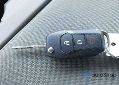 2015 Ford F-150 Xl z USA, uszkodzony, nr VIN 1FTEW1EF8FFD05386